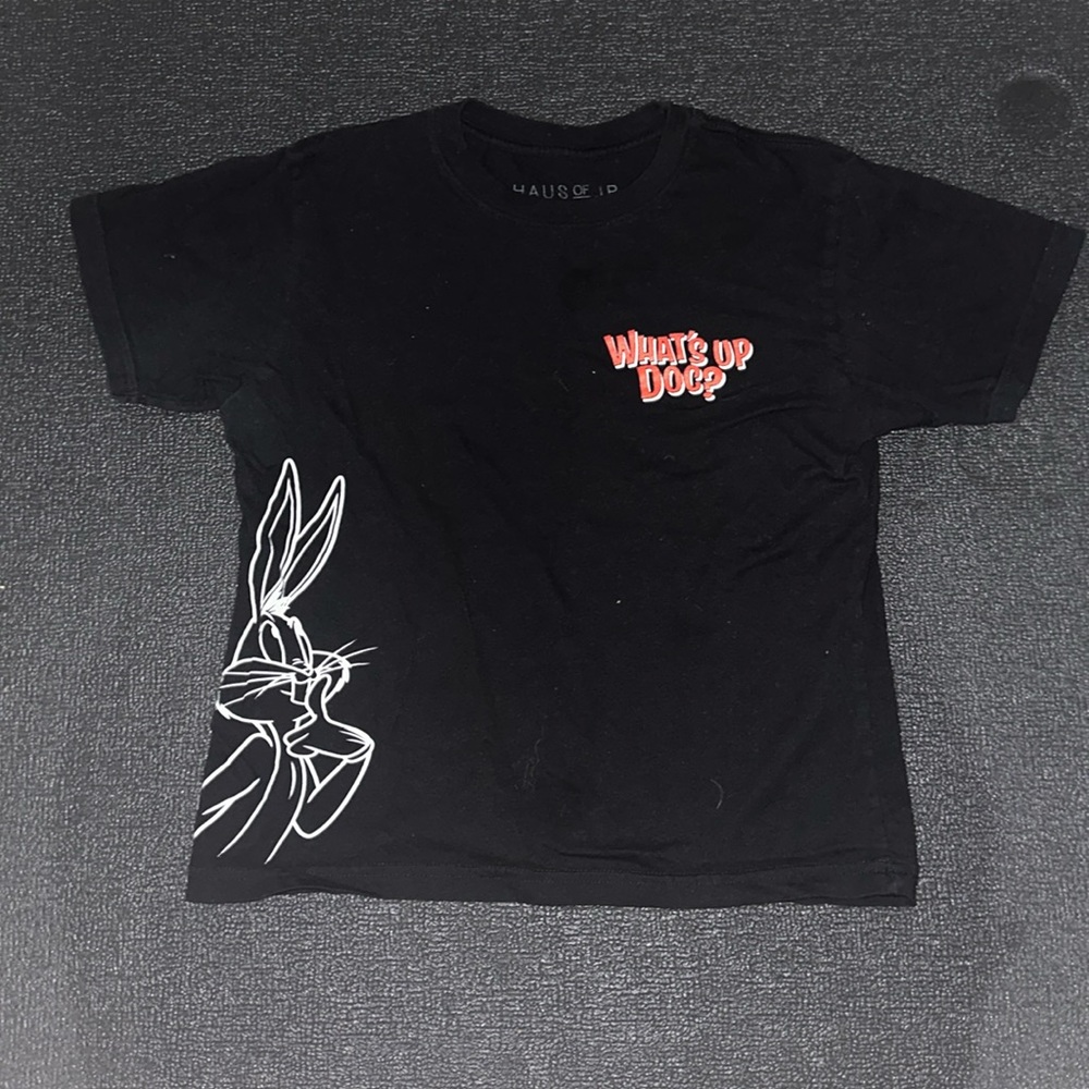 Short sleeve buggs bunny shirt